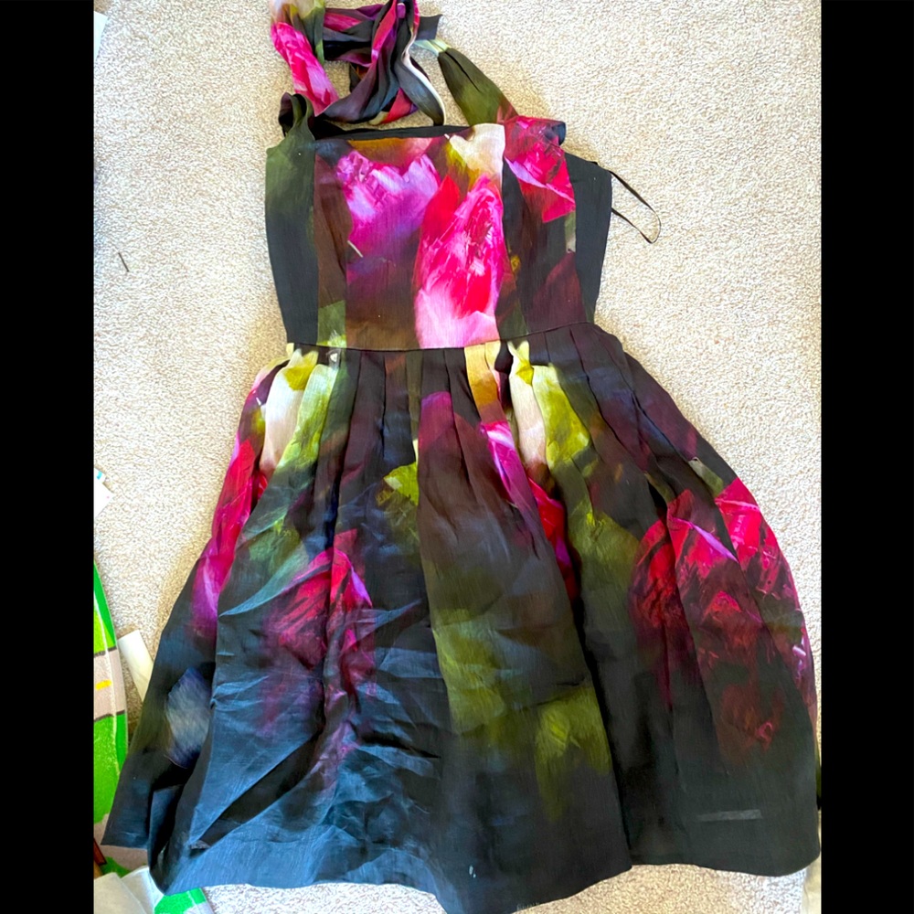 kay unger floral dress - almost new